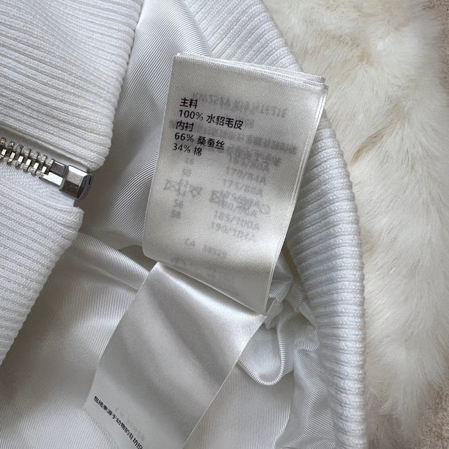 LV 25S FUR COAT 0160