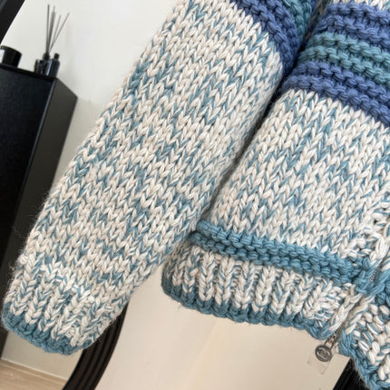 CHANEL 25S BLUE STRIPED CARDIGAN 620415