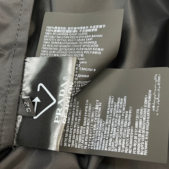 PRADA 25S JACKET 377
