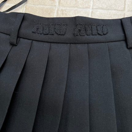 MIUMIU 26S MINI PLEATED SKIRT 886