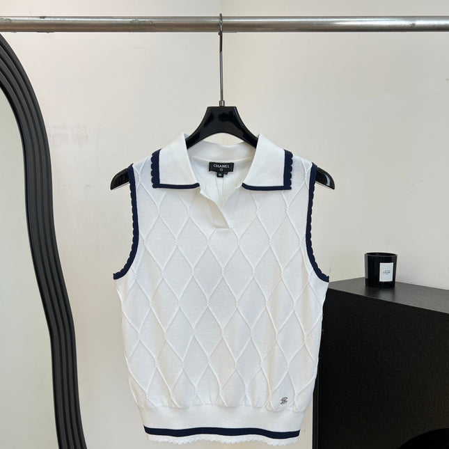CHANEL 26S SLEEVELESS KNIT POLO TOP 1430