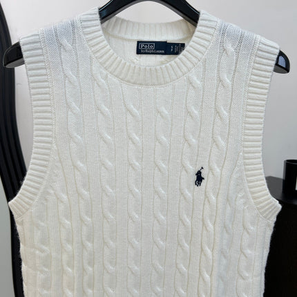 RALPH LAUREN 26S CREW-NECK CABLE-KNIT VEST 743