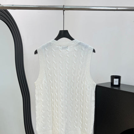 RALPH LAUREN 26S CREW-NECK CABLE-KNIT VEST 743