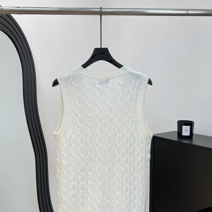 RALPH LAUREN 26S V-NECK CABLE-KNIT VEST 738