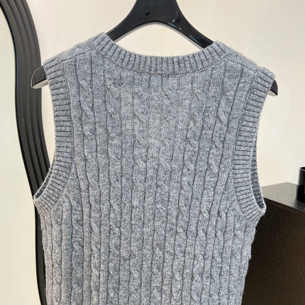 RALPH LAUREN 26S V-NECK CABLE-KNIT VEST 736