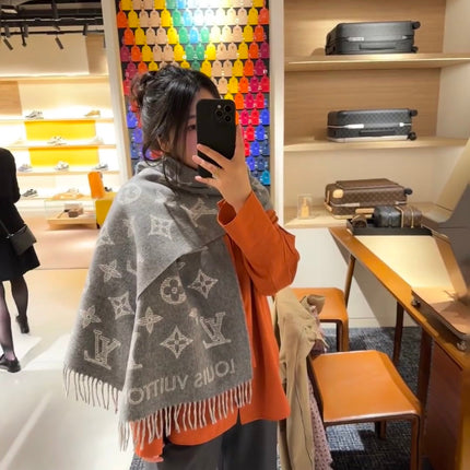 MONOGRAM SCARF 190 CM IN GREY CASHMERE 890653