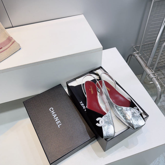 CHANEL 26S FLAT SLINGBACK IN SILVER LAMBSKIN AND BLACK SUEDE