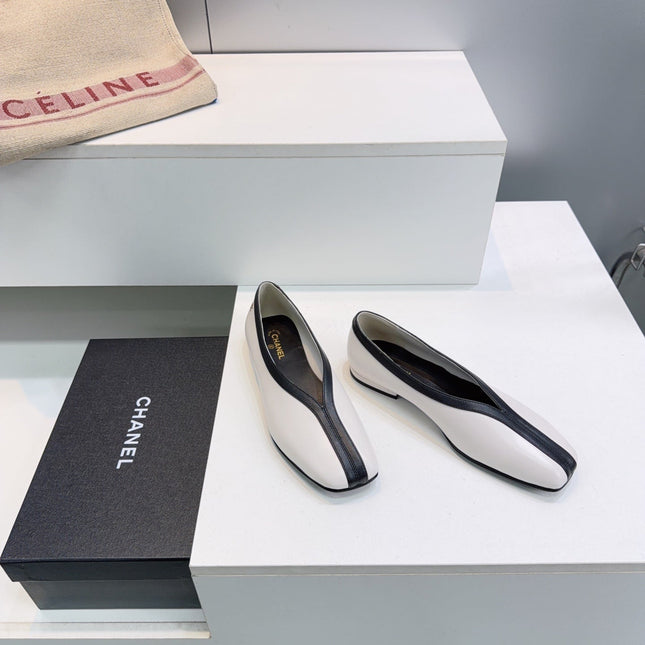 CHANEL 26S SQUARE-TOE FLATS IN WHITE LAMBSKIN WITH BLACK TRIM