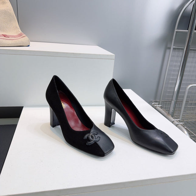 CHANEL 26S SQUARE-TOE HIGH HEELS 95 MM IN BLACK SUEDE AND LAMBSKIN