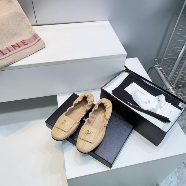 CHANEL 26S BALLERINA FLATS IN BEIGE LAMBSKIN