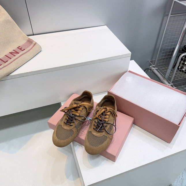 MIUMIU 26S SNEAKERS IN CARAMEL BROWN MESH AND SUEDE