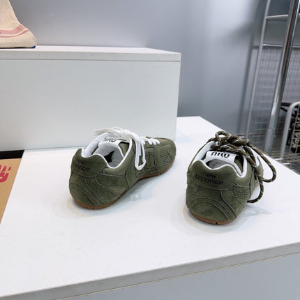 MIUMIU 26S NEW BALANCE SNEAKERS IN OLIVE GREEN SUEDE & FABRIC