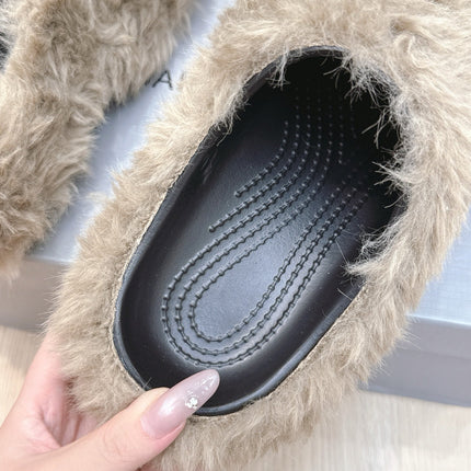 BALENCIAGA 25S MULES IN LIGHT BEIGE FAUX FUR
