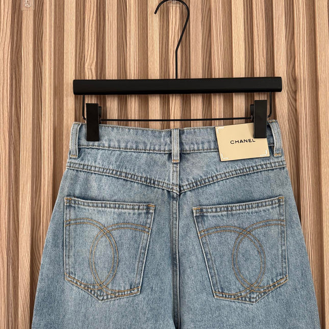 CHANEL 26S STRAIGHT-LEG JEANS 1393