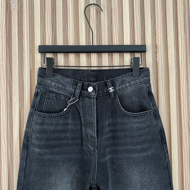 CHANEL 26S STRAIGHT-LEG JEANS 1392