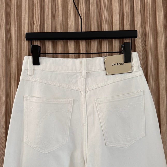 CHANEL 26S STRAIGHT-LEG JEANS 1391