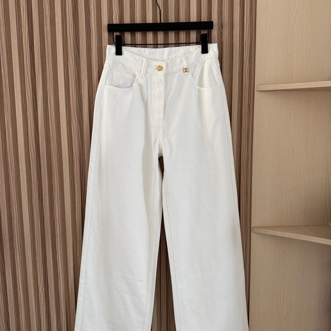 CHANEL 26S STRAIGHT-LEG JEANS 1391
