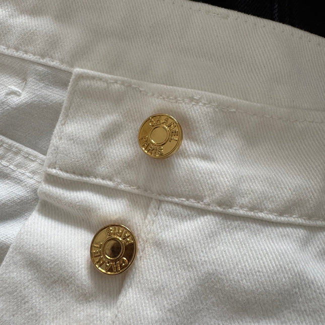 CHANEL 26S STRAIGHT-LEG JEANS 1391