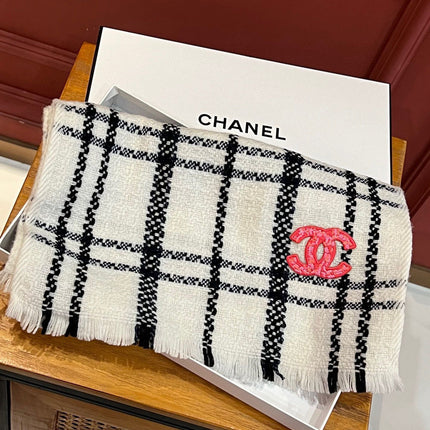 SCARF 190 CM IN WHITE MIX BLACK CASHMERE WITH RED LOGO 396472