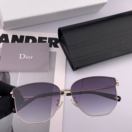 MONTAIGNE SUNGLASS CD4635 IN ACETATE