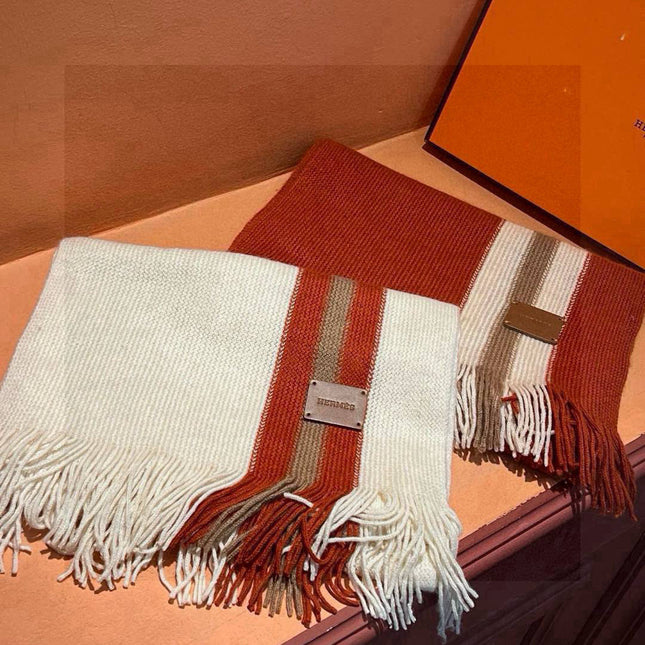 GUCCI 25S SCARF 180 IN CASHMERE 711250