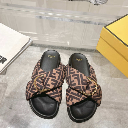 FF KNOT SLIDE SANDALS IN BROWN FABRIC
