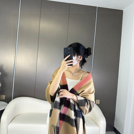 BURBERRY 26S SCARF 200CM IN CASHMERE 278704