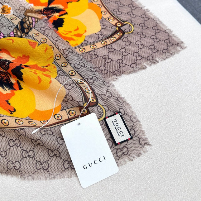 GUCCI 26S SCARF 140 IN CASHMERE AND SILK 309777