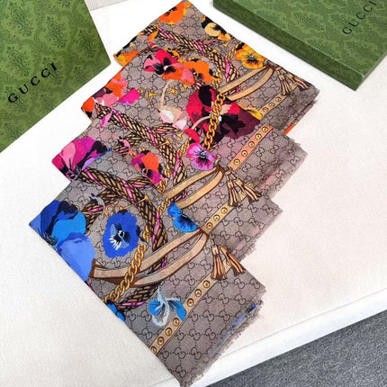 GUCCI 26S SCARF 140 IN CASHMERE AND SILK 309775