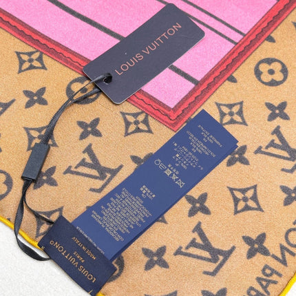 LV SCARF 90 CM IN SILK 737303