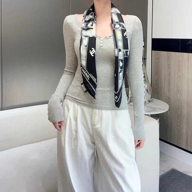 CHANEL 26S SCARF 88 IN SILK 309799