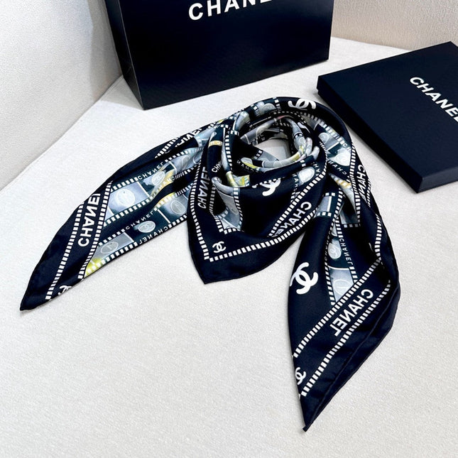 CHANEL 26S SCARF 88 IN SILK 309799