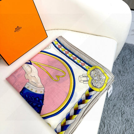 HERMES 26S PRINTED SQUARE SCARF 135 IN CASHMERE AND SILK 309423