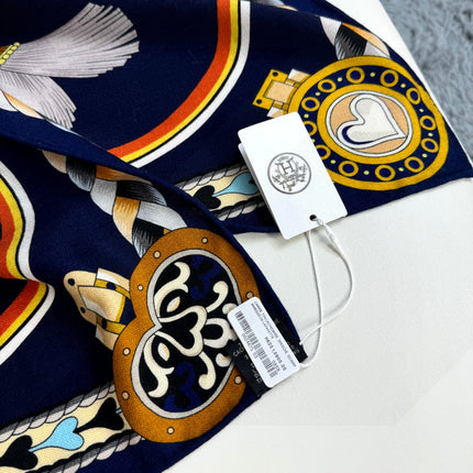 HERMES 26S PRINTED SQUARE SCARF 135 IN CASHMERE AND SILK 309425