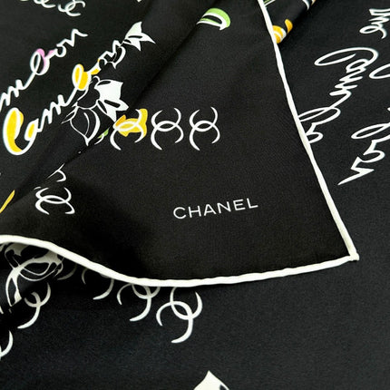 CHANEL 26S SCARF 90 IN SILK 304554