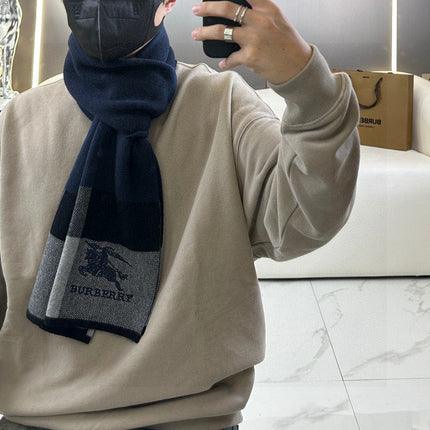 BURBERRY 26S SCARF 180CM IN CASHMERE 311831
