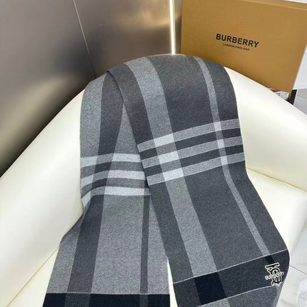 BURBERRY 26S SCARF 180CM IN CASHMERE 309783