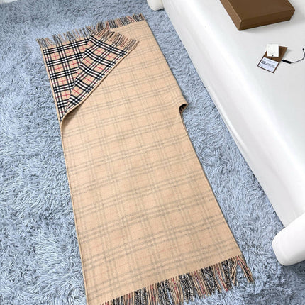BURBERRY 25S SCARF 150 CM IN CASHMERE 937995