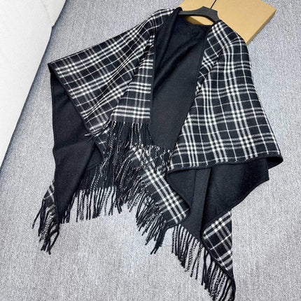 BURBERRY 26S REVERSIBLE CHECK FRINGED CAPE 150CM IN CASHMERE 309446