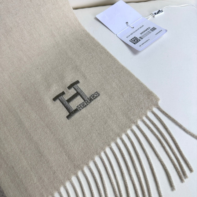 HERMES 26S LONG SCARF 190 IN CASHMERE 309794