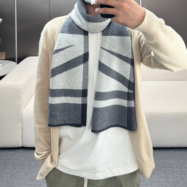 BURBERRY 26S SCARF 180CM IN CASHMERE 175710