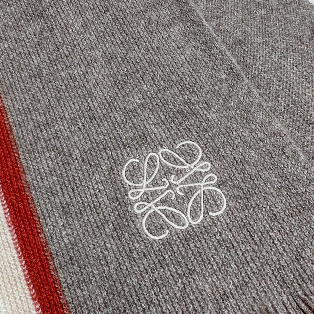 LOEWE 26S SCARF 180 IN CASHMERE 194383