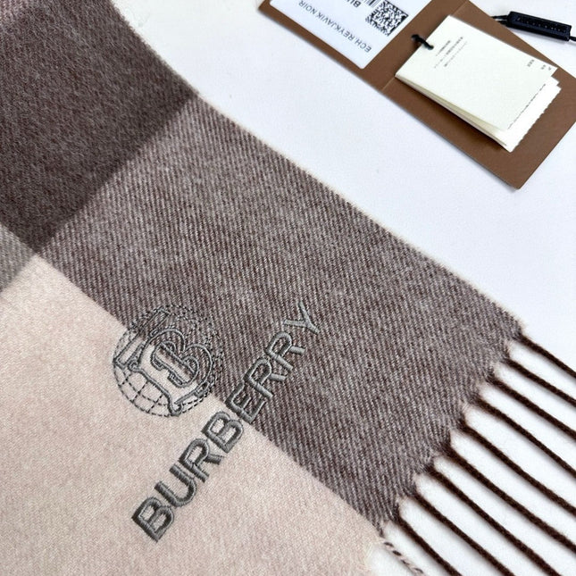 BURBERRY 26S SCARF 180CM IN CASHMERE 176176