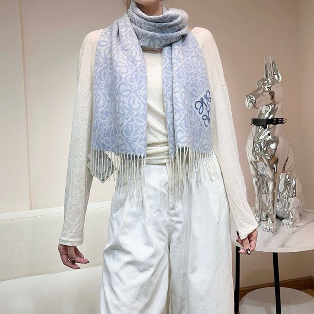 LOEWE 26S SCARF 180 IN CASHMERE WOOL 266430