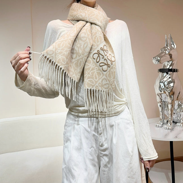 LOEWE 26S SCARF 180 IN CASHMERE WOOL 266432