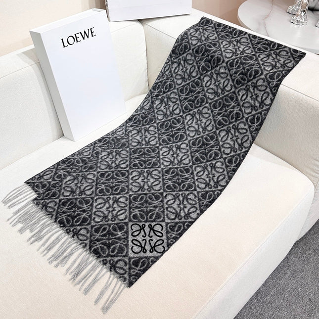 LOEWE 26S SCARF 180 IN CASHMERE WOOL 266433