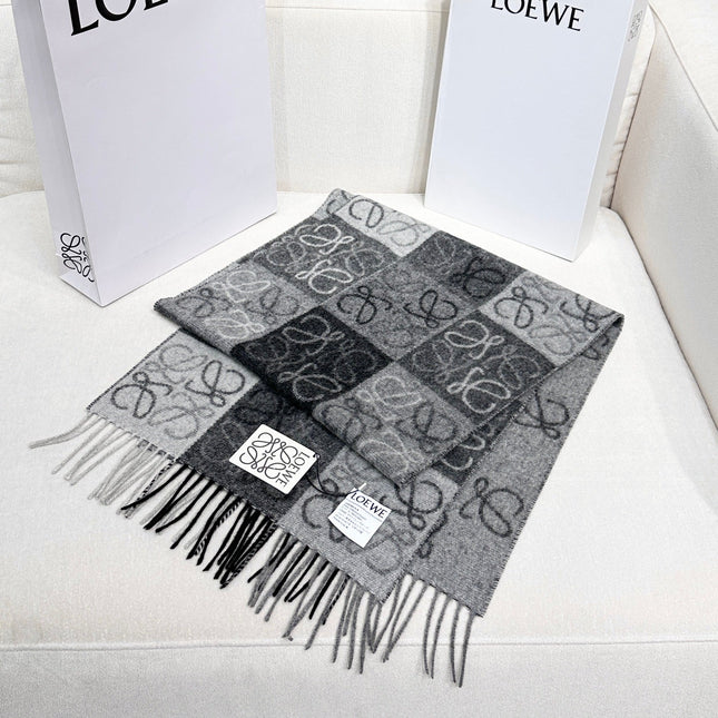 LOEWE 26S SCARF 180 IN CASHMERE WOOL 303186