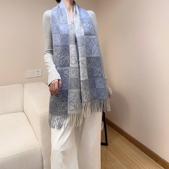LOEWE 26S SCARF 180 IN CASHMERE WOOL 303187