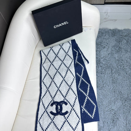 CHANEL 25S SCARF 180 IN WOOL 989767
