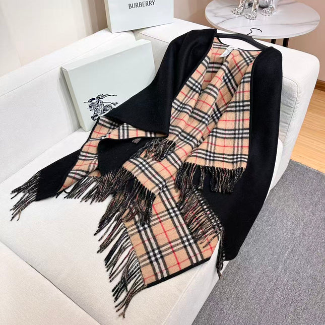 BURBERRY 26S REVERSIBLE CHECK FRINGED CAPE 150CM IN CASHMERE 309447
